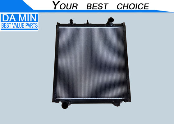 10PE1 Radiator 1214107950 Aluminium Koelkern Standaard Maat Kunststof Behuizing Isuzu CXZ Zware Vrachtwagen Motoronderdelen