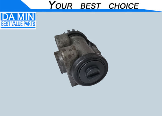 Lichte vrachtwagen NKR NPR Wielcilinder 8971398240 Achterste rechterrem trommel Achterste remcilinder Cooper spuitstuk Isuzu 4HG1 4GF1 Motor